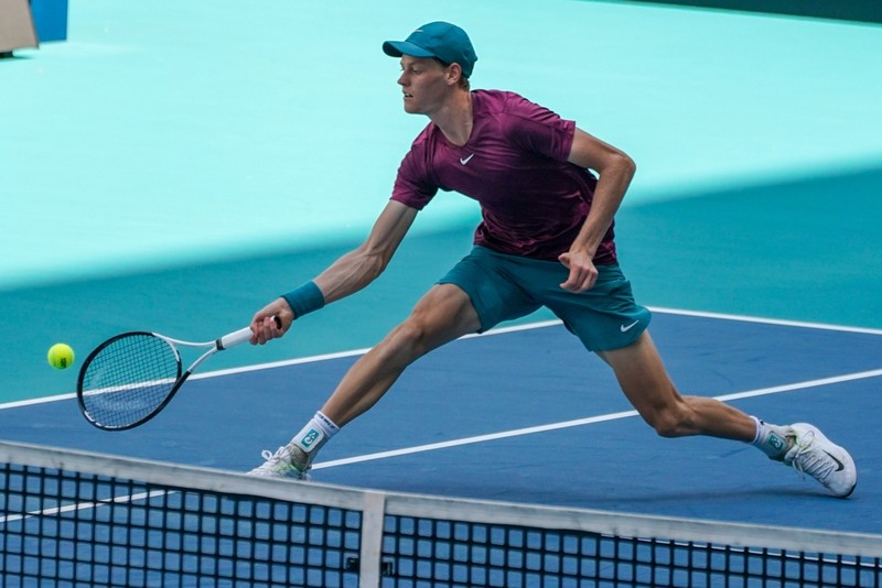Featured Post Image - Jannik Sinner Breaks Longstanding Novak Djokovic ATP Masters Record